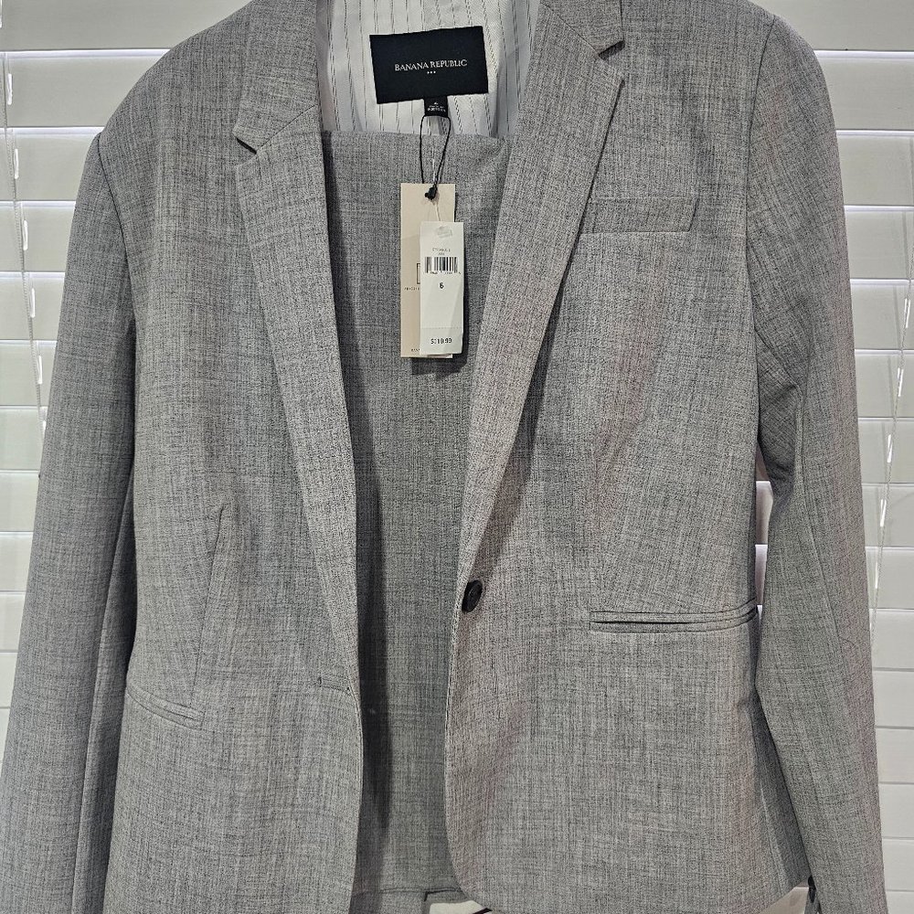 Banana Republic Suit